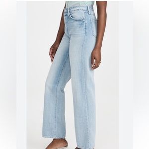 L’AGENCE Jones Ultra Highrise Wide Leg Light Wash Jean 26